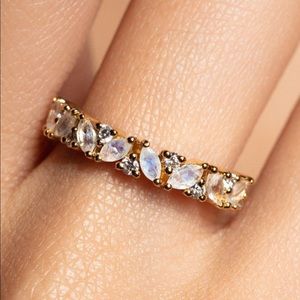🚫SOLD🚫 Rainbow and Moonstone Diamond Ring